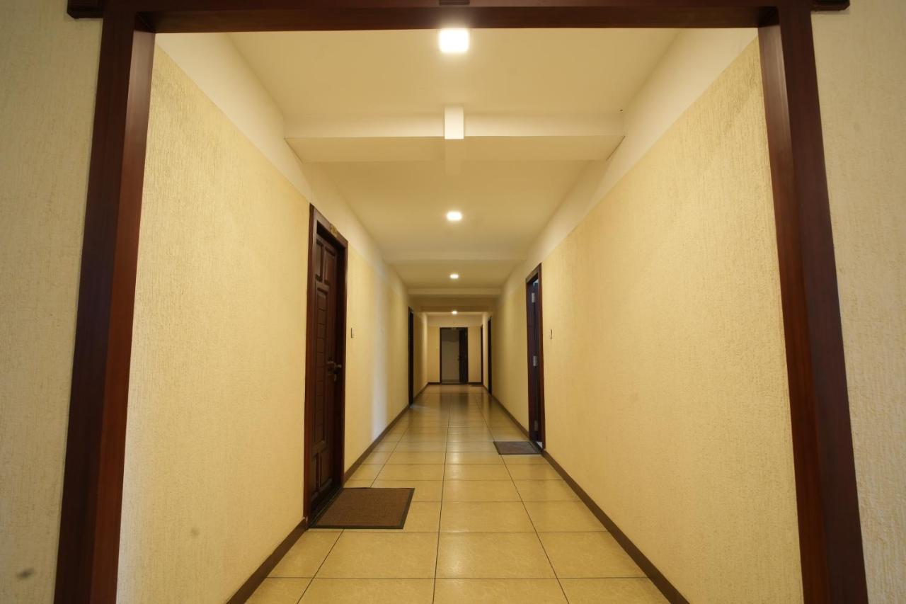 K V Suites Kochi Exteriér fotografie