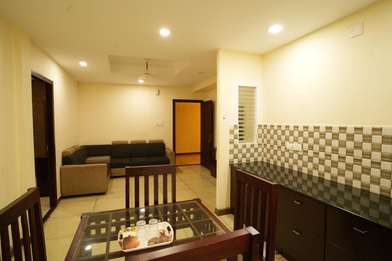 K V Suites Kochi Exteriér fotografie