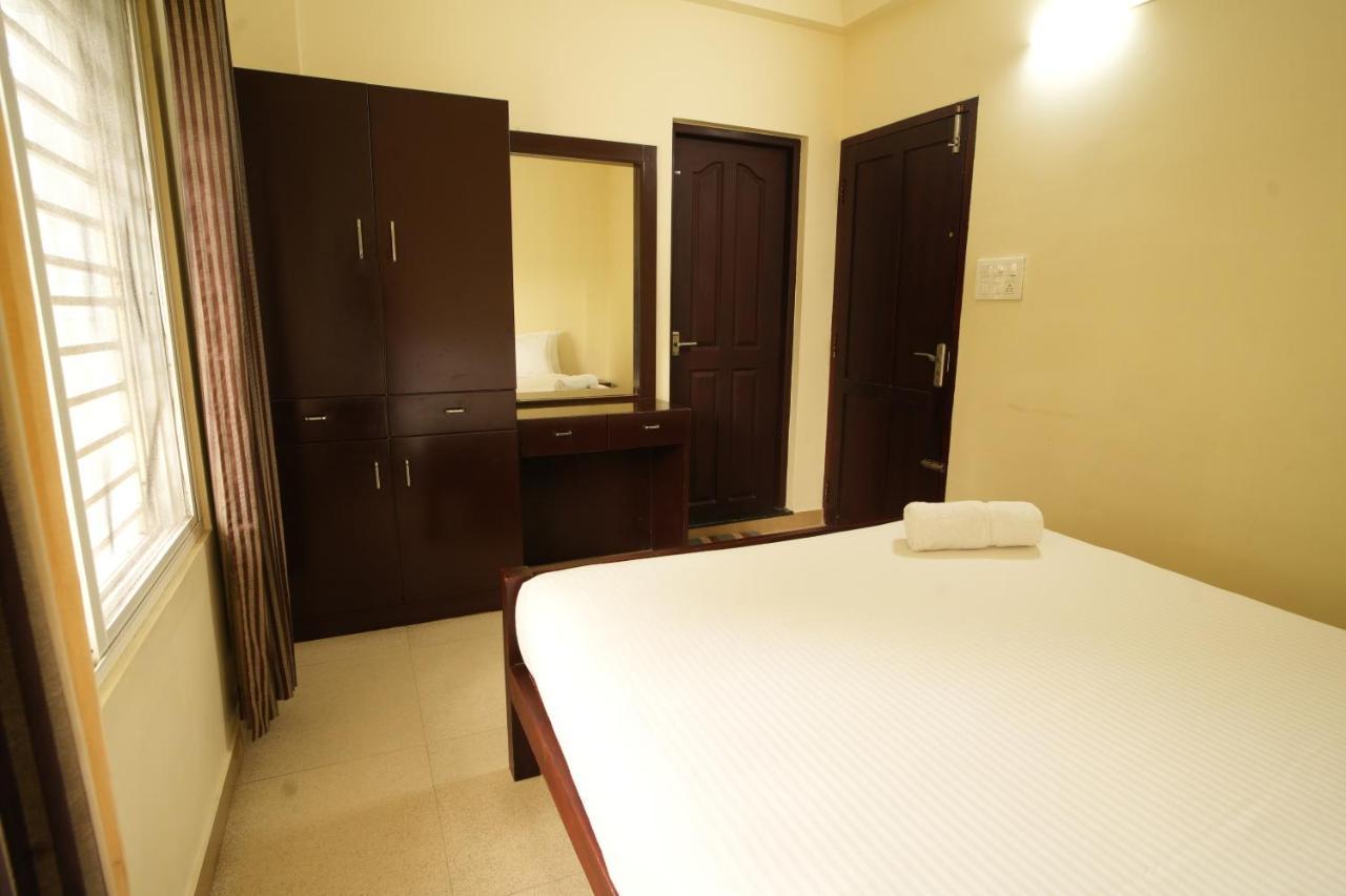 K V Suites Kochi Exteriér fotografie
