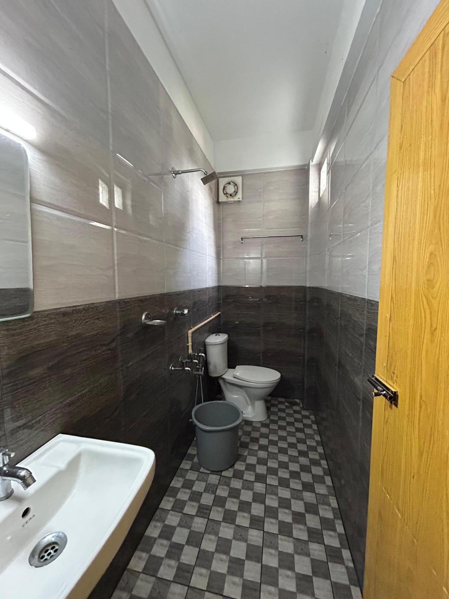 K V Suites Kochi Exteriér fotografie